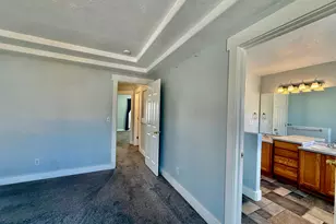 6724 W Hunter Wood Circle, West Valley, UT 84128 - Photo 28