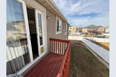 6724 W Hunter Wood Cir, West Valley, UT 84128 - Photo 38