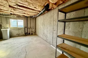 6724 W Hunter Wood Circle, West Valley, UT 84128 - Photo 36