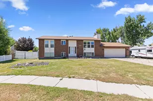 1871 N 1225 W, Clinton, UT 84015 - Photo 1