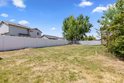 1871 N 1225 W, Clinton, UT 84015 - Photo 36