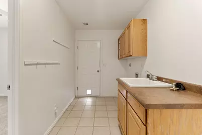 230 N 2230 E, Saint George, UT 84790 - Photo 22