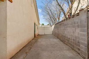 230 N 2230 E, Saint George, UT 84790 - Photo 40