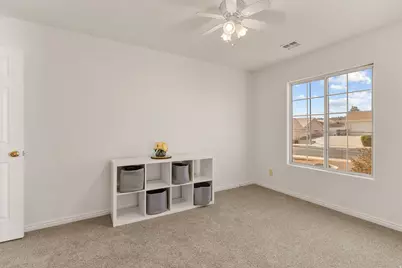 230 N 2230 E, Saint George, UT 84790 - Photo 12