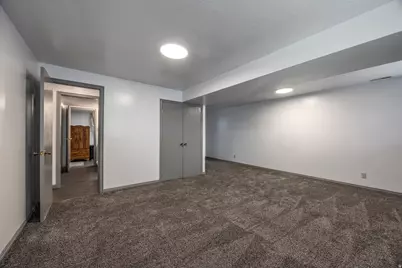 658 W 4150 S, Riverdale, UT 84405 - Photo 28