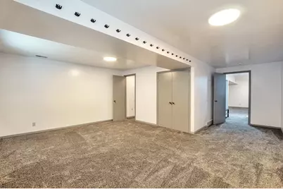 658 W 4150 S, Riverdale, UT 84405 - Photo 18