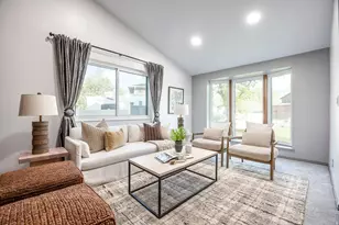 658 W 4150 S, Riverdale, UT 84405 - Photo 2