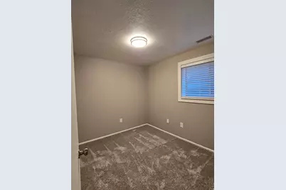 9457 S Fox Hunt Dr #49, Sandy, UT 84092 - Photo 36