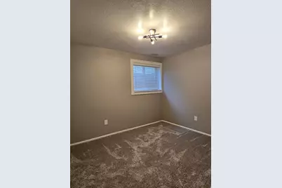 9457 S Fox Hunt Dr #49, Sandy, UT 84092 - Photo 34