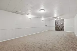 4692 W Palmer Dr, West Valley, UT 84120 - Photo 18