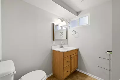 4692 W Palmer Dr, West Valley, UT 84120 - Photo 14