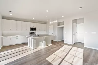 264 N Roundabout St, Saratoga Springs, UT 84045 - Photo 24