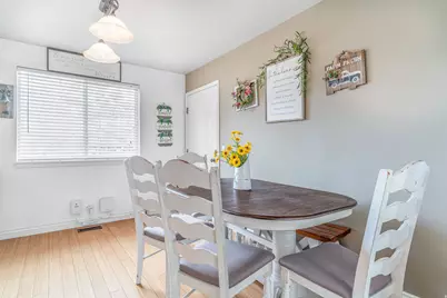 729 E Crestview Dr S, Tooele, UT 84074 - Photo 4