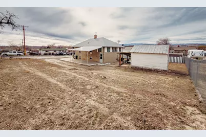 424 W 300 N, Price, UT 84501 - Photo 44