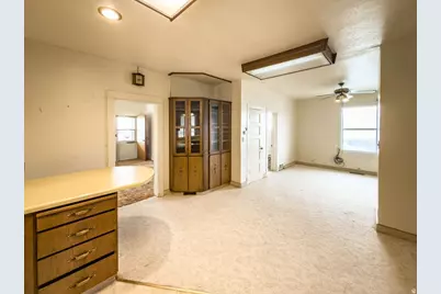 424 W 300 N, Price, UT 84501 - Photo 12