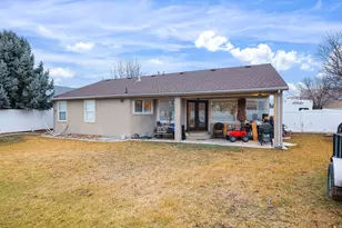 1075 W 4175 S, Riverdale, UT 84405 - Photo 22