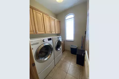 11521 S Black Forest Dr S #8, Sandy, UT 84094 - Photo 32