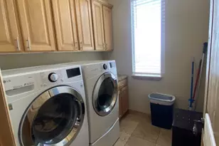 11521 S Black Forest Dr S, Sandy, UT 84094 - Photo 32