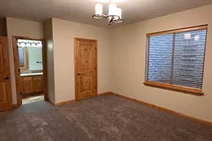 11521 S Black Forest Dr S, Sandy, UT 84094 - Photo 36