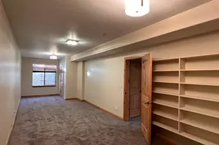 11521 S Black Forest Dr S, Sandy, UT 84094 - Photo 40