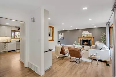 1638 Country Hills Dr, Ogden, UT 84403 - Photo 12