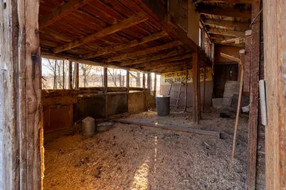 1676 E 2500 S, Vernal, UT 84078 - Photo 26