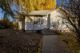 1676 E 2500 S, Vernal, UT 84078 - Photo 2