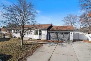 1490 S 135 W, Orem, UT 84058 - Photo 2