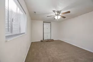 1490 S 135 W, Orem, UT 84058 - Photo 12