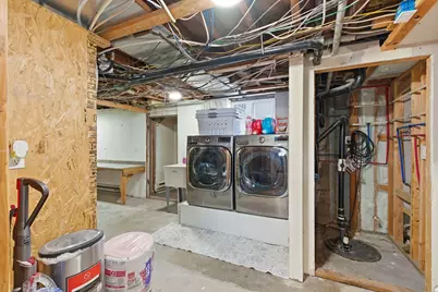 273 S 300 E, American Fork, UT 84003 - Photo 30