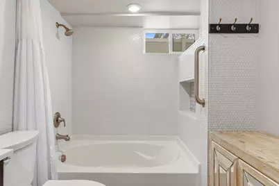 273 S 300 E, American Fork, UT 84003 - Photo 26