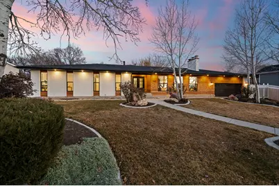 7647 S Twin Lakes Cir, Draper, UT 84020 - Photo 2