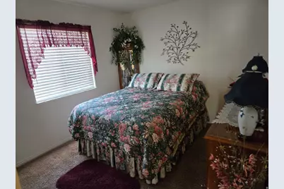 7974 S Hartley Ln, West Jordan, UT 84081 - Photo 10