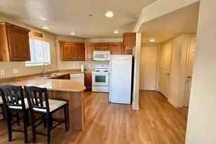 116 E Resaca Dr, Sandy, UT 84070 - Photo 6