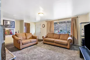 487 N 400 E, Provo, UT 84606 - Photo 8