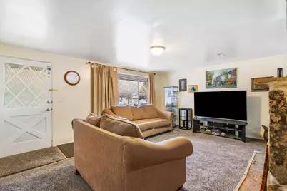 487 N 400 E, Provo, UT 84606 - Photo 6