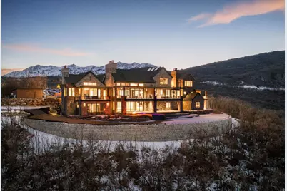 5734 E Lewis Point Cir, Huntsville, UT 84317 - Photo 1