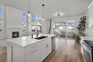 166 N Diamond Back Dr, Saratoga Springs, UT 84045 - Photo 10