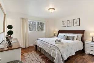 1476 E Kayscreek Dr, Layton, UT 84040 - Photo 14