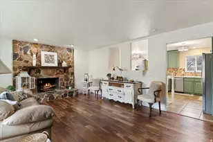 1476 E Kayscreek Dr, Layton, UT 84040 - Photo 10