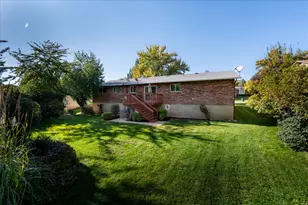 1476 E Kayscreek Dr, Layton, UT 84040 - Photo 30