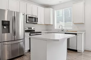 3027 S Red Pine Dr, Saratoga Springs, UT 84045 - Photo 8