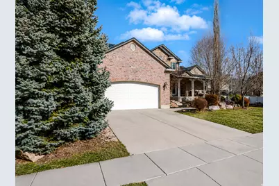 592 W 3550 S, Riverdale, UT 84405 - Photo 2