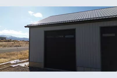 1231 S Airstrip Ln, Mount Pleasant, UT 84647 - Photo 8