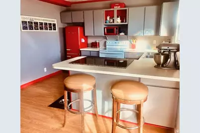 2037 W Stone Creek Dr, West Valley, UT 84119 - Photo 4