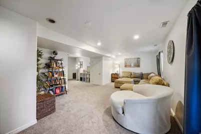 253 N 100 E, Salem, UT 84653 - Photo 20