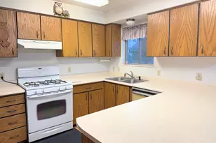 121 E 100 S, Smithfield, UT 84335 - Photo 6