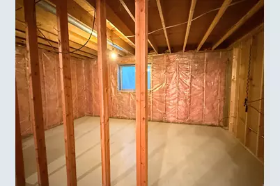 121 E 100 S, Smithfield, UT 84335 - Photo 12