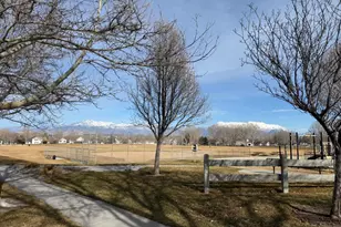 3393 E Peregrine Rd, Eagle Mountain, UT 84005 - Photo 26