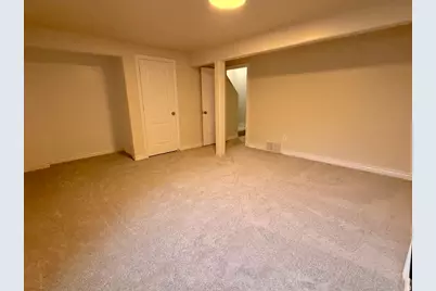 3393 E Peregrine Rd, Eagle Mountain, UT 84005 - Photo 16